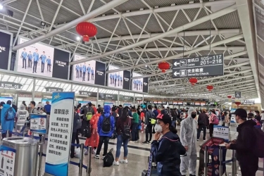 各大航空公司陆续恢复三亚航线、游艇码头将恢复开放→