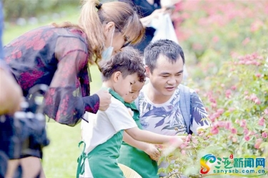 休闲旅游 直播销售 带动三亚乡村经济“火”起来