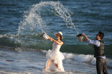 @出你身边这两种城市英雄，天涯有份礼物送给ta～