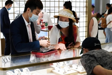 人民日报：三亚国际免税城已经成为游客的热门选择