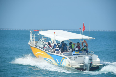 天涯海角从“海陆空”不同角度给游客营造游玩体验