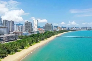 爱天涯·如鲸向海 | 三亚湾环保净滩志愿服务大行动，等你来加入！