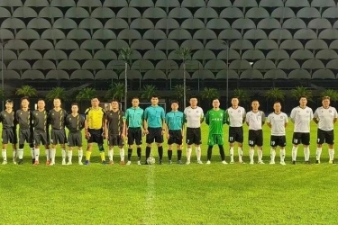 首场赛事！2023“天涯”杯第十三届世界华人足球邀请赛（三亚）开赛！