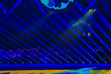 【现场直击】省七届民族运动会在三亚白鹭体育场盛大开幕！